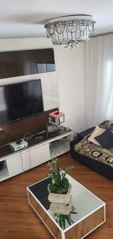 Sobrado à venda com 3 quartos, 220m² - Foto 2