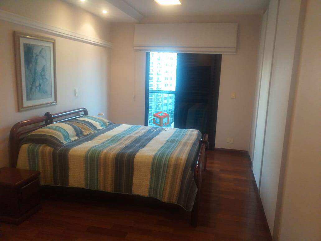 Apartamento à venda com 3 quartos, 169m² - Foto 8