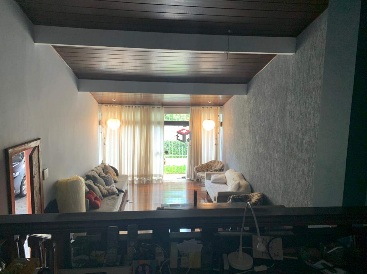 Casa à venda com 3 quartos, 360m² - Foto 2