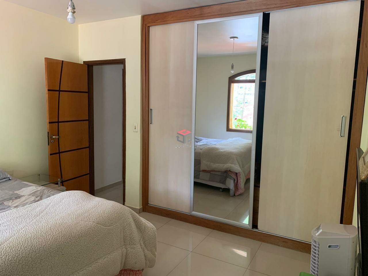 Sobrado para alugar com 4 quartos, 230m² - Foto 9