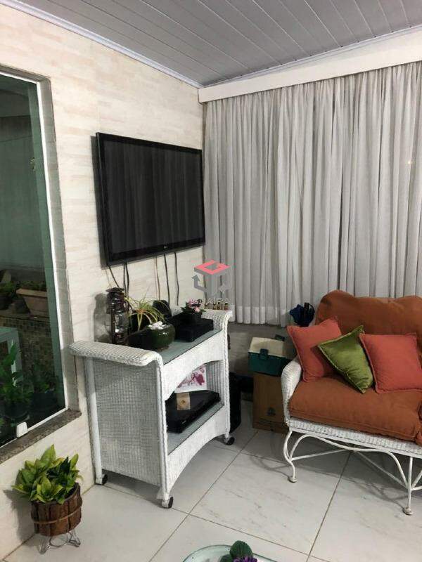 Sobrado à venda com 3 quartos, 260m² - Foto 10