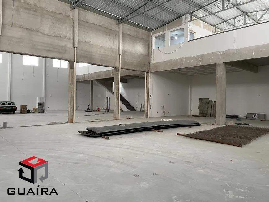 Depósito-Galpão-Armazém para alugar, 1100m² - Foto 1