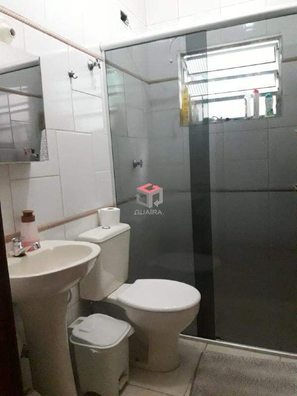 Sobrado à venda com 6 quartos, 220m² - Foto 19