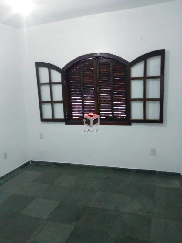 Sobrado à venda com 2 quartos, 119m² - Foto 2