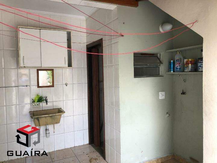 Casa à venda com 2 quartos, 110m² - Foto 13