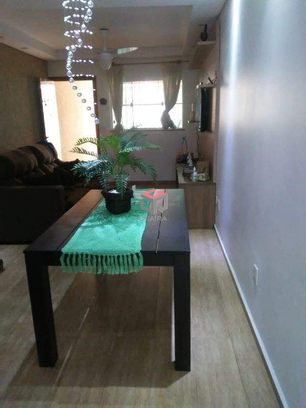 Sobrado à venda com 3 quartos, 180m² - Foto 3