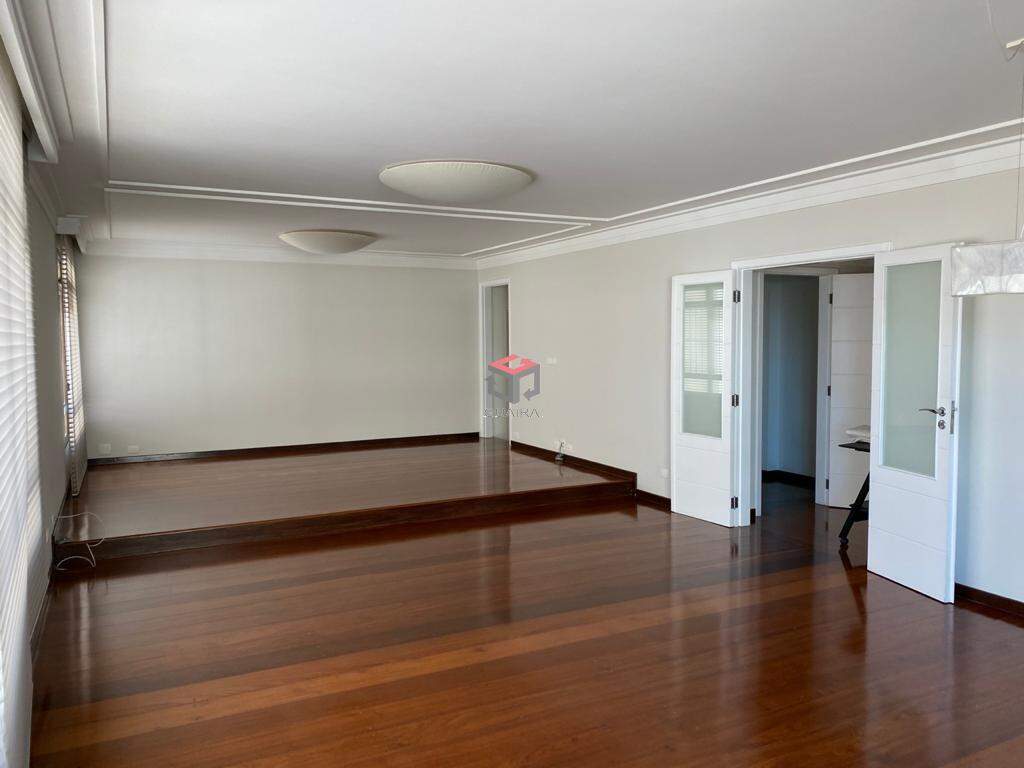 Apartamento à venda com 4 quartos, 236m² - Foto 4