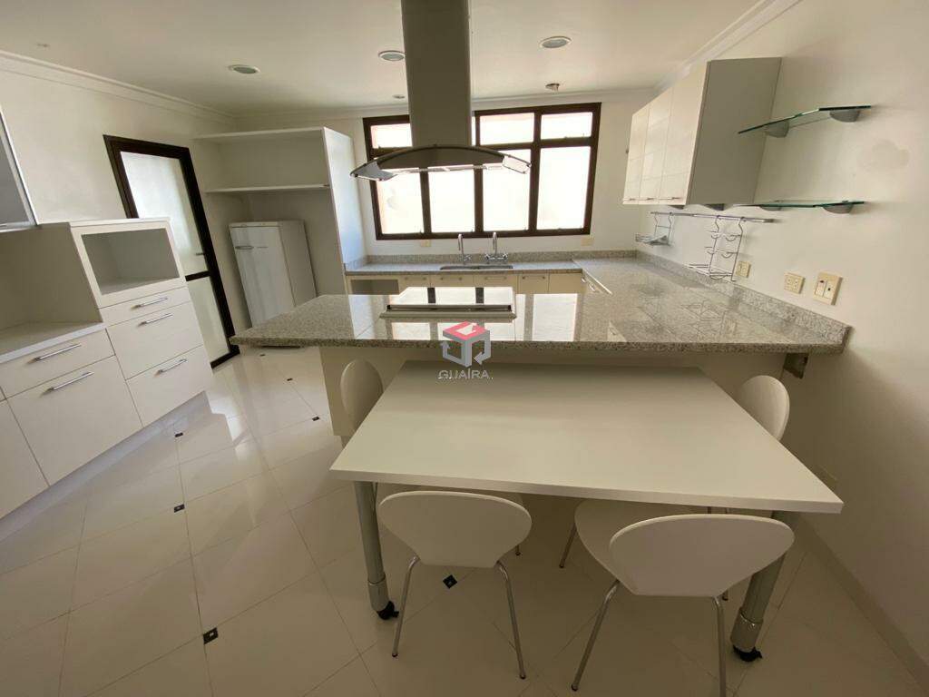 Apartamento à venda com 4 quartos, 236m² - Foto 5