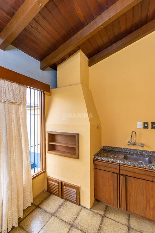 casa sobrado para alugar em Rua Paulo Derly Strehl, 138 - foto 39