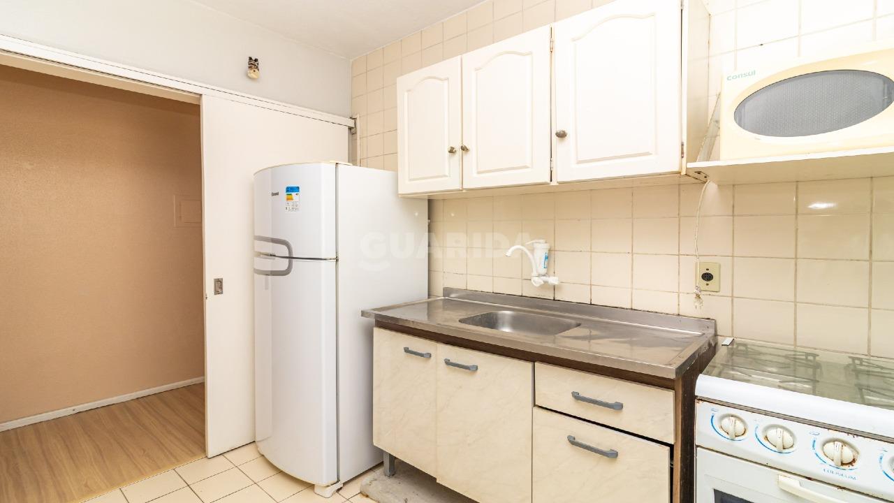 Apartamento para alugar em Rua Amadeu F de Oliveira Freitas, 80 - foto 8