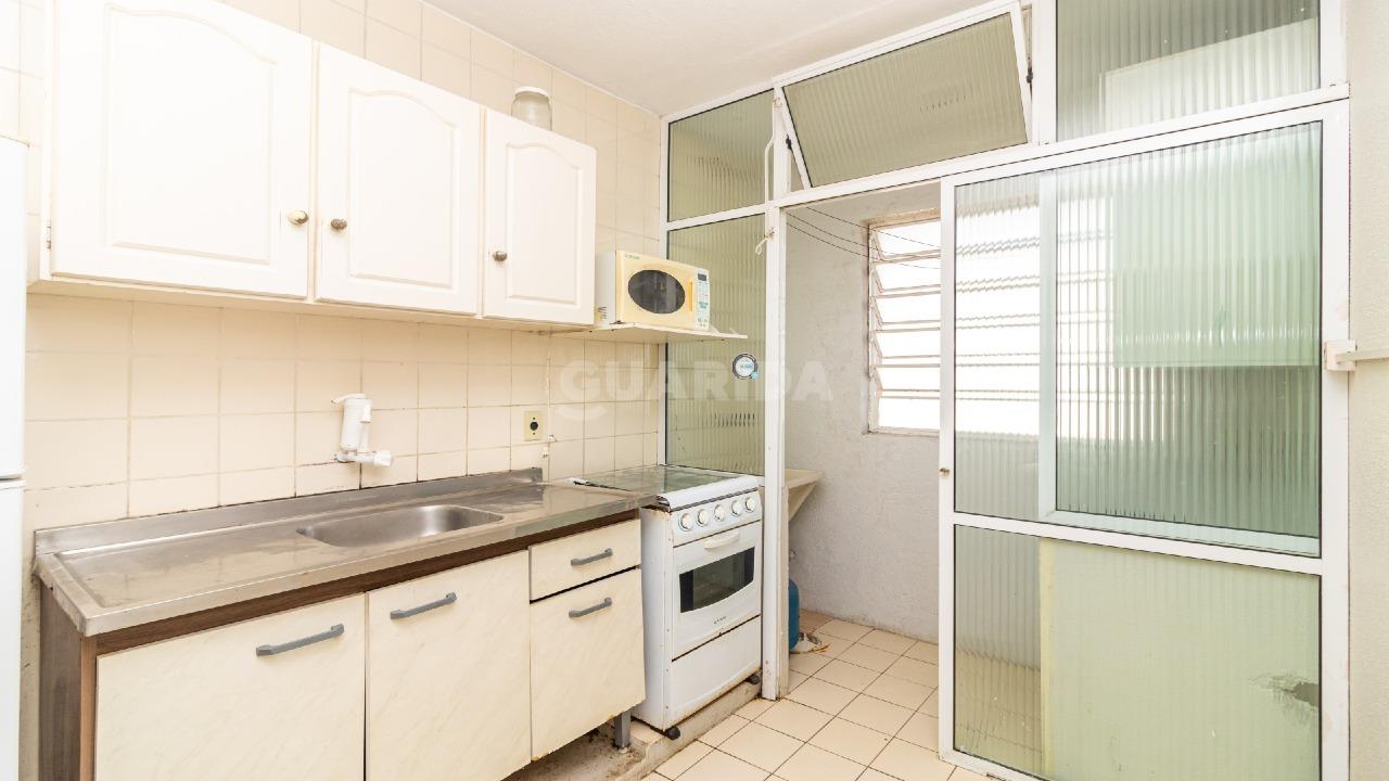 Apartamento para alugar em Rua Amadeu F de Oliveira Freitas, 80 - foto 7