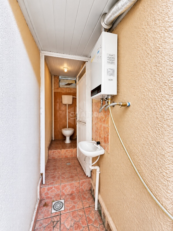 casa comercial para alugar em Avenida Eurico Aquino, 40 - foto 21