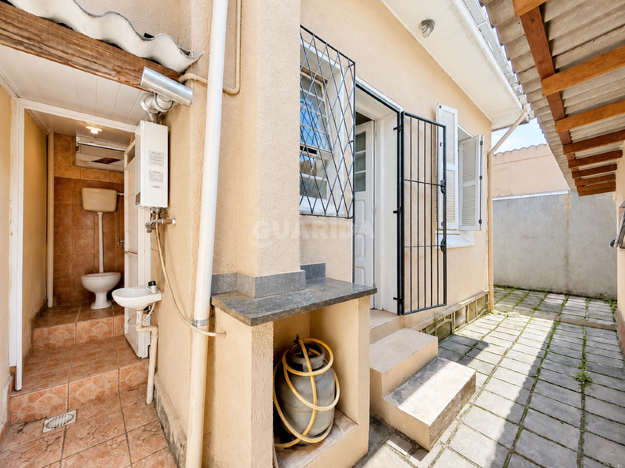casa comercial para alugar em Avenida Eurico Aquino, 40 - foto 17