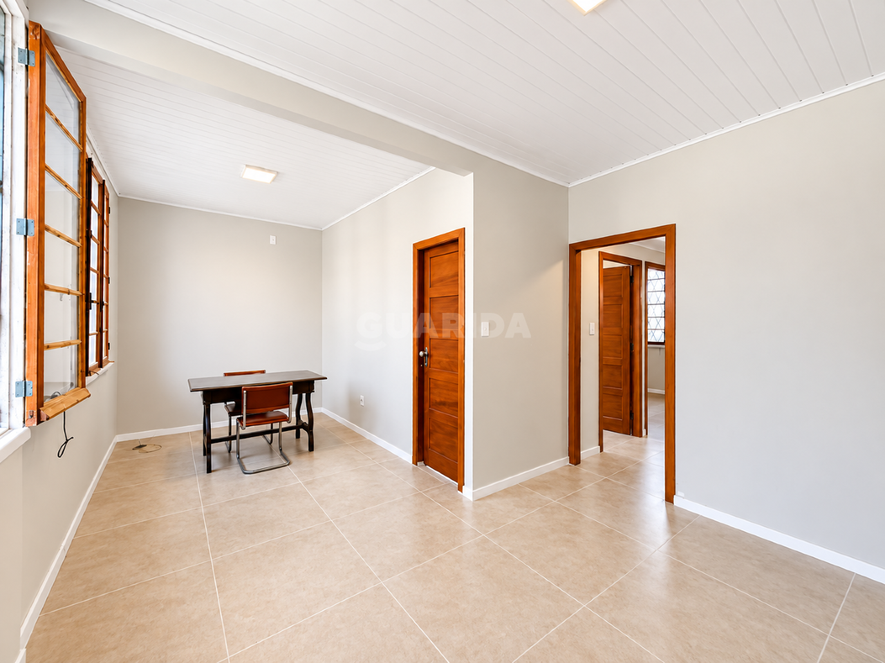casa comercial para alugar em Avenida Eurico Aquino, 40 - foto 3