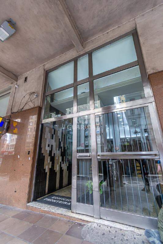 consultorio sala conjunto para alugar em Avenida Borges de Medeiros, 308 - foto 12