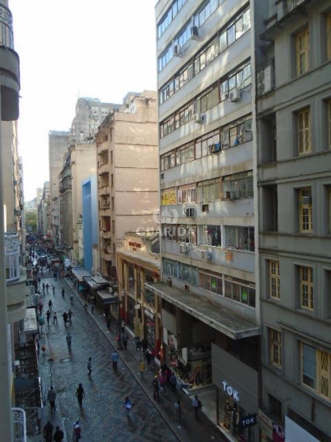 consultorio sala conjunto para alugar em Rua Vigário José Inácio, 481 - foto 8