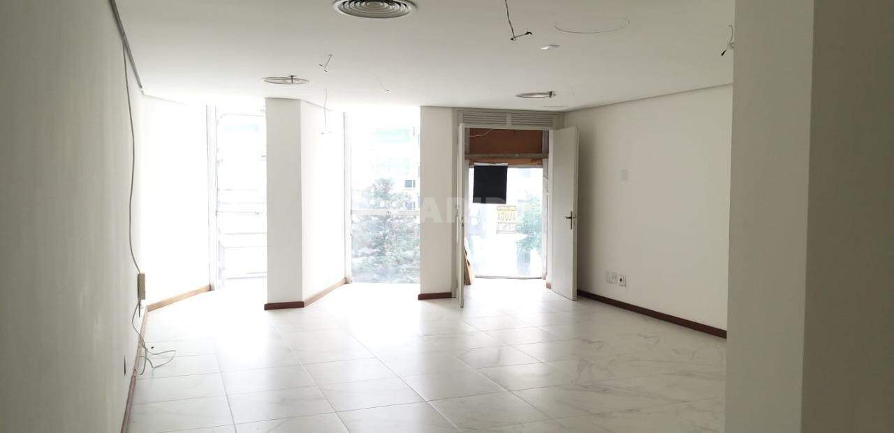 consultorio sala conjunto para alugar em Rua Mostardeiro, 333 - foto 6