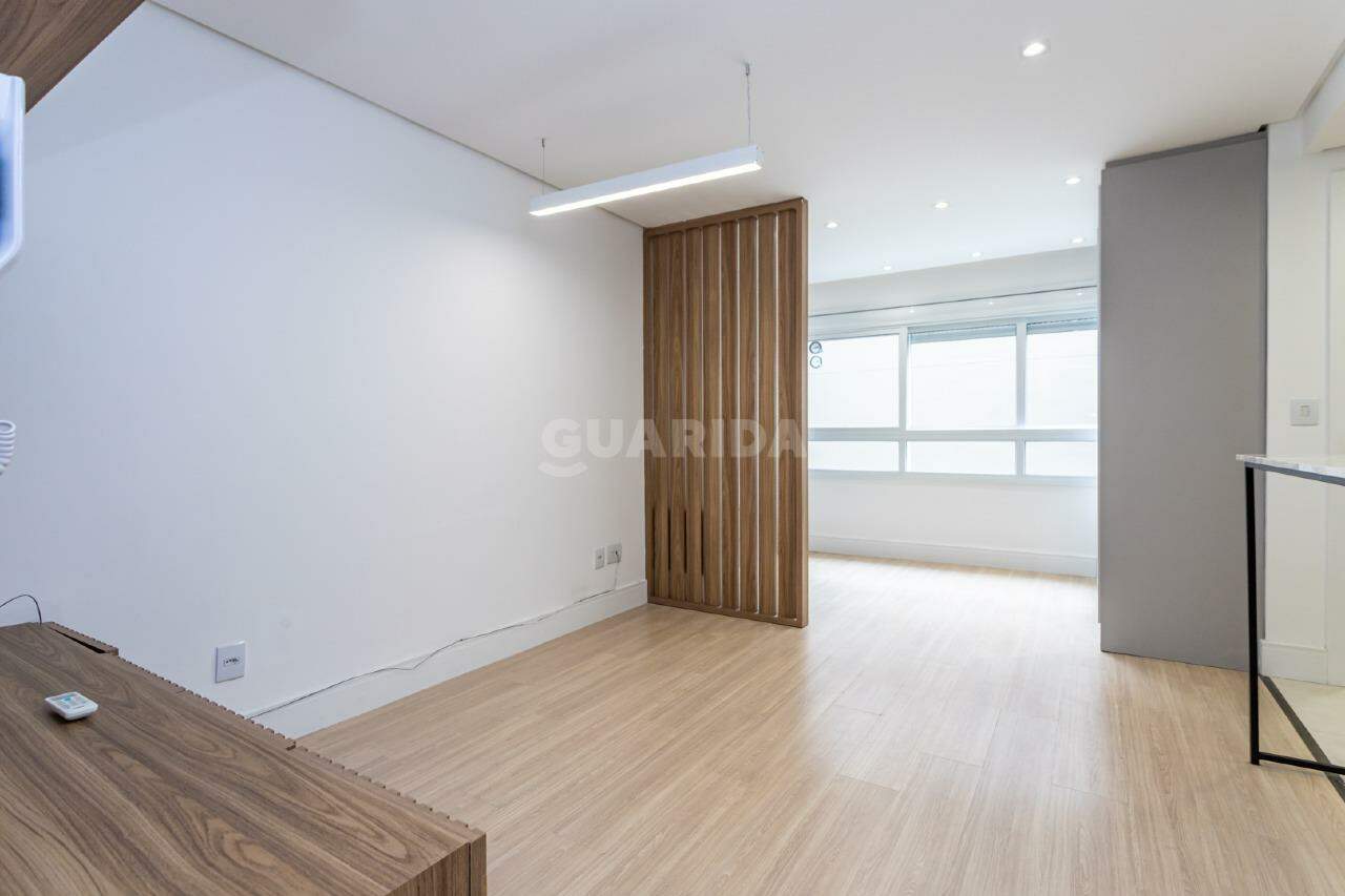 Loft/Flat para alugar em Avenida Osvaldo Aranha, 420 - foto 2