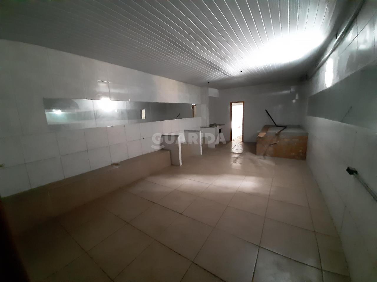 Prédio para alugar em Rua Vigário José Inácio, 247 - foto 17