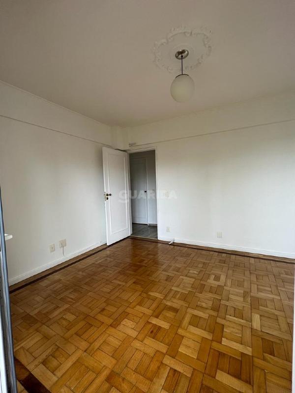 Apartamento para alugar em Rua Ramiro Barcelos, 1090 - foto 17