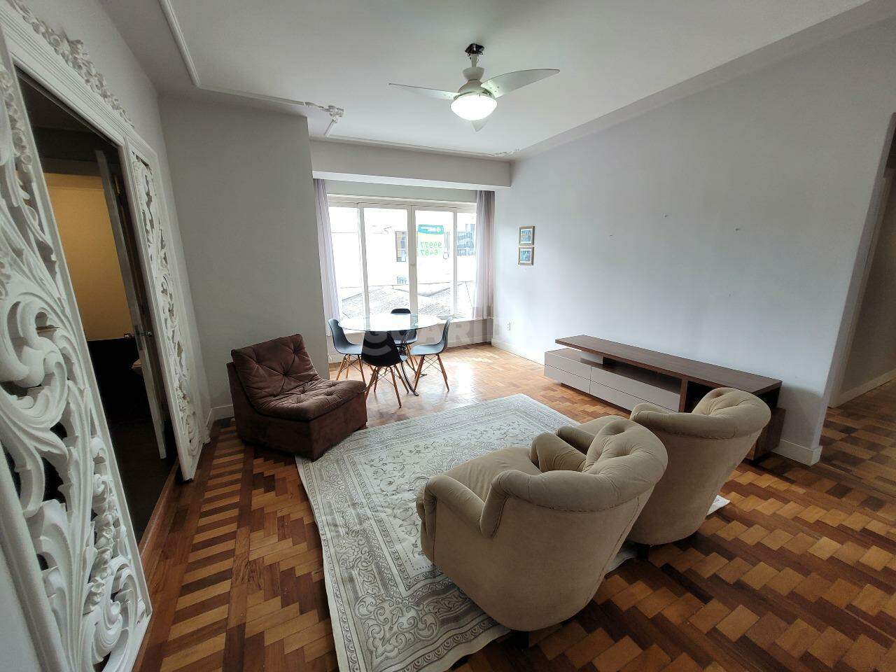 Apartamento para alugar em Moinhos de Vento, Porto Alegre - foto 1
