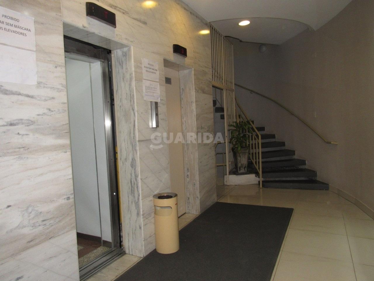 consultorio sala conjunto para alugar em Rua General Câmara, 236 - foto 17