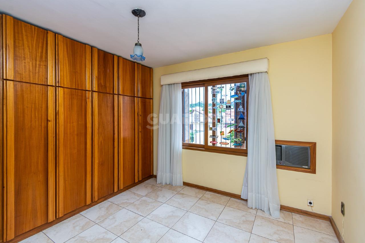 casa sobrado para alugar em Rua Paulo Derly Strehl, 138 - foto 14