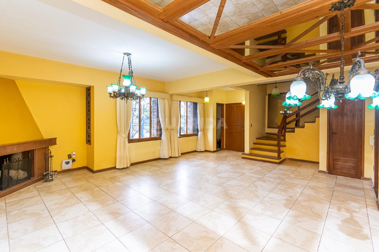 casa sobrado para alugar em Ipanema, Porto Alegre - foto 1