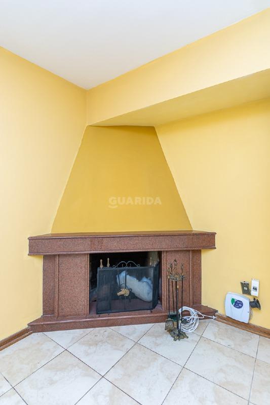 casa sobrado para alugar em Rua Paulo Derly Strehl, 138 - foto 5