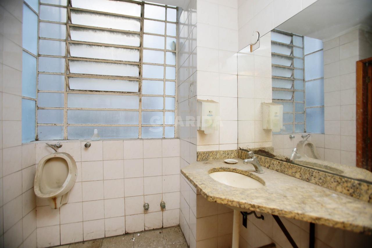 consultorio sala conjunto para alugar em Rua Vigário José Inácio, 481 - foto 13