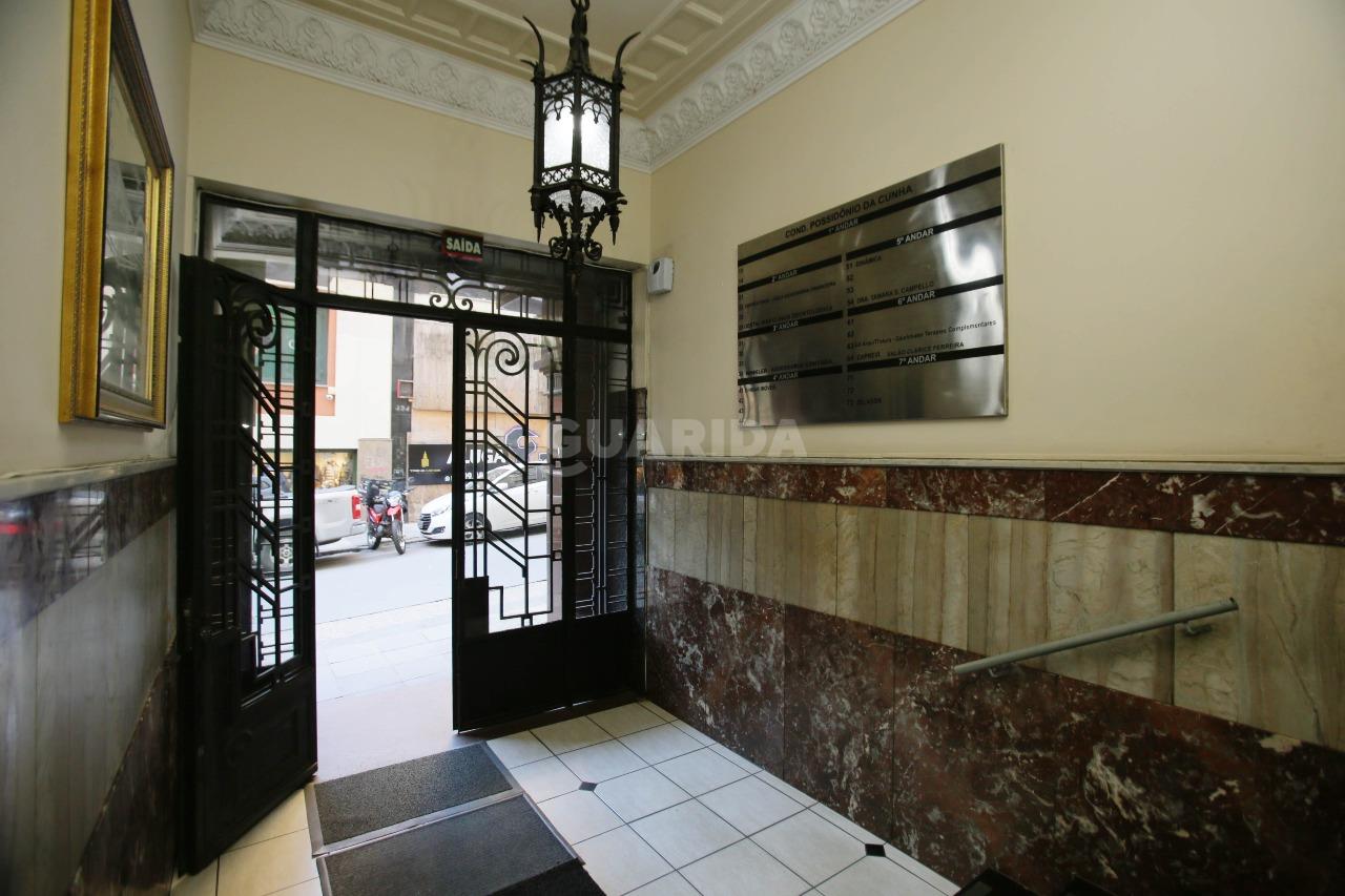 consultorio sala conjunto para alugar em Rua Vigário José Inácio, 481 - foto 14