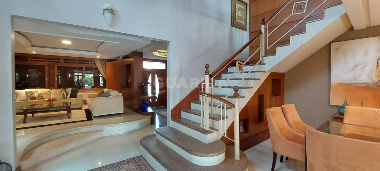 casa sobrado para alugar em Rua José Kanan Aranha, 293 - foto 8