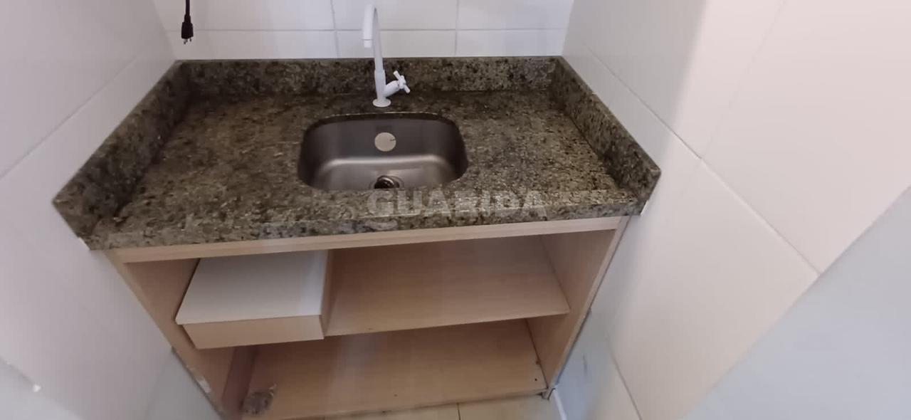 consultorio sala conjunto para alugar em Praça Osvaldo Cruz, 15 - foto 18