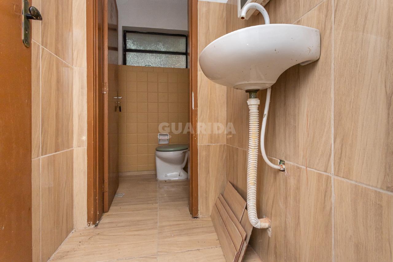 consultorio sala conjunto para alugar em Rua Vigário José Inácio, 399 - foto 13