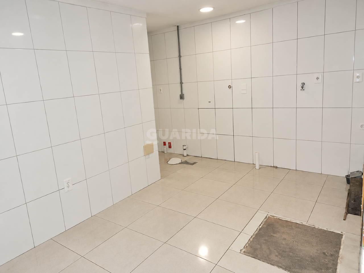 loja ponto comercial para alugar em Avenida Assis Brasil, 424 - foto 10