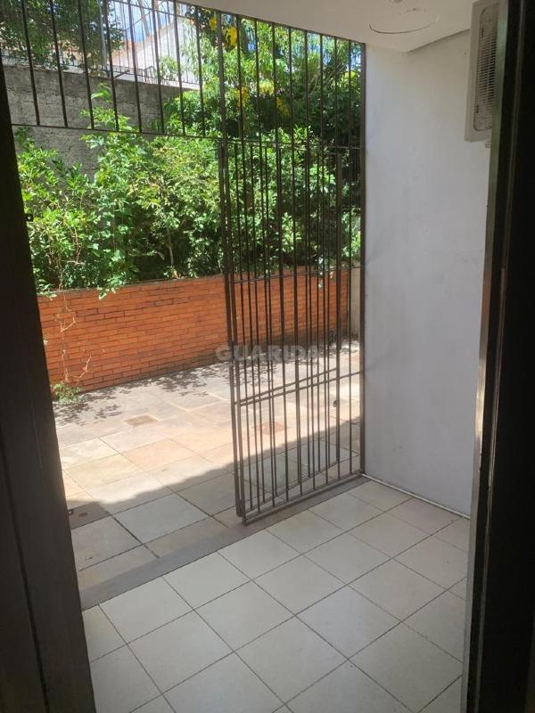 casa sobrado para alugar em Rua Canto e Melo, 64 - foto 7