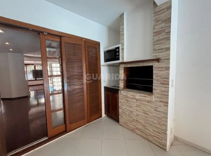 casa sobrado para alugar em Rua Adão Pinheiro da Silva, 420 - foto 18