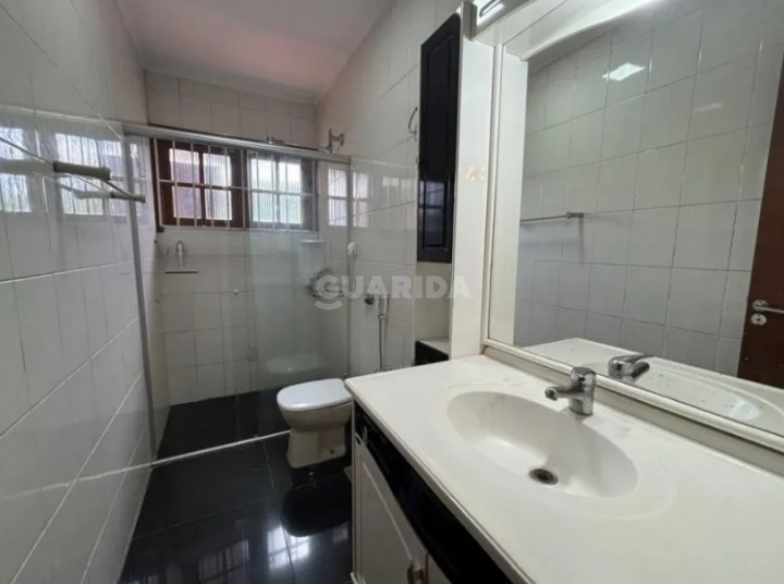 casa sobrado para alugar em Rua Adão Pinheiro da Silva, 420 - foto 13