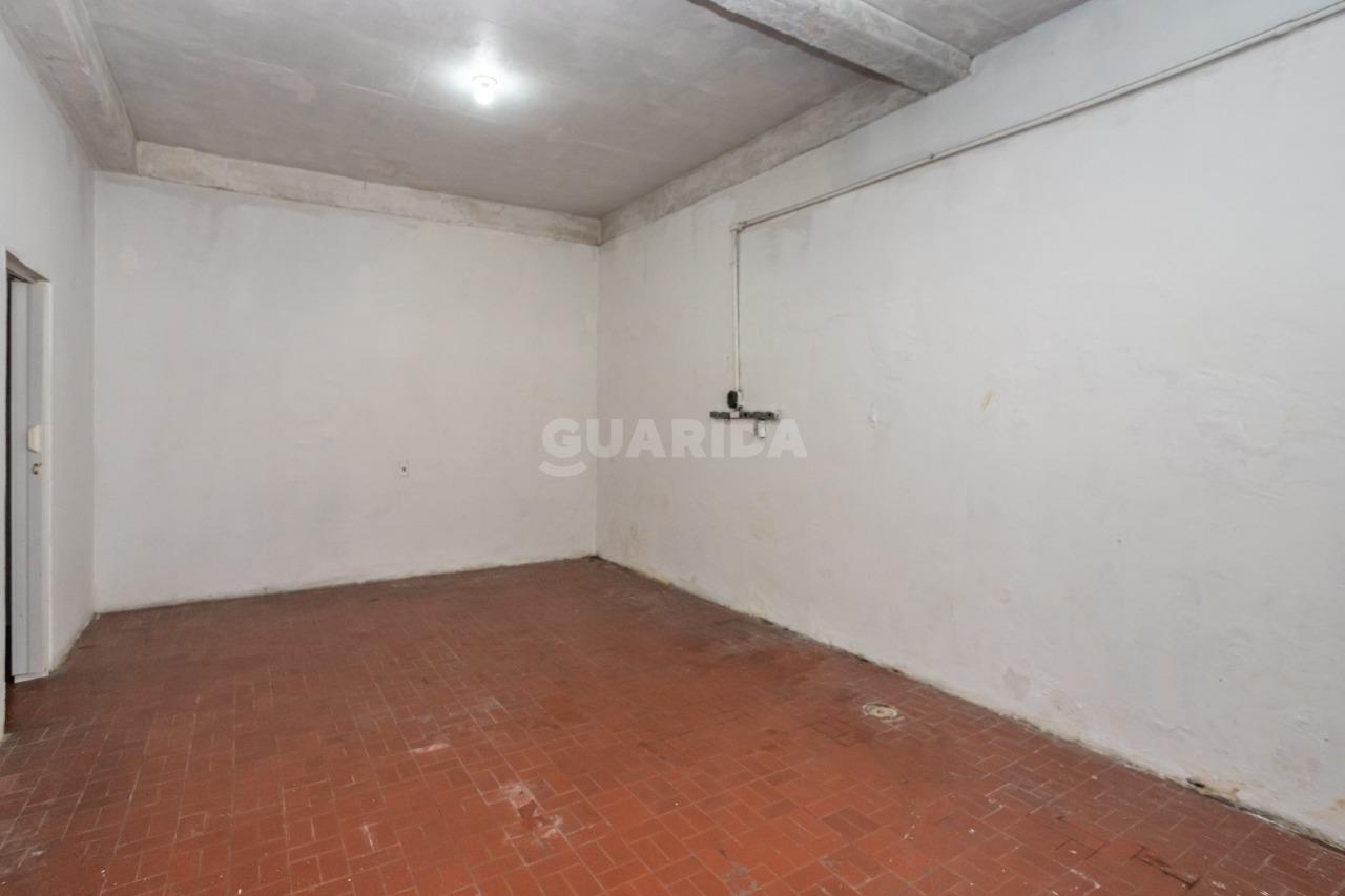 casa comercial para alugar em Rua Irmão Inocêncio Luís, 573 - foto 17