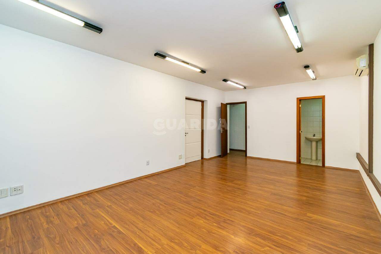consultorio sala conjunto para alugar em Avenida Getúlio Vargas, 379 - foto 5