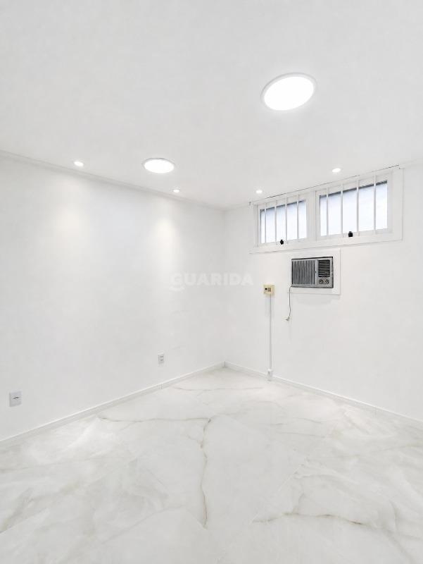 casa comercial para alugar em Rua João Berutti, 118 - foto 8