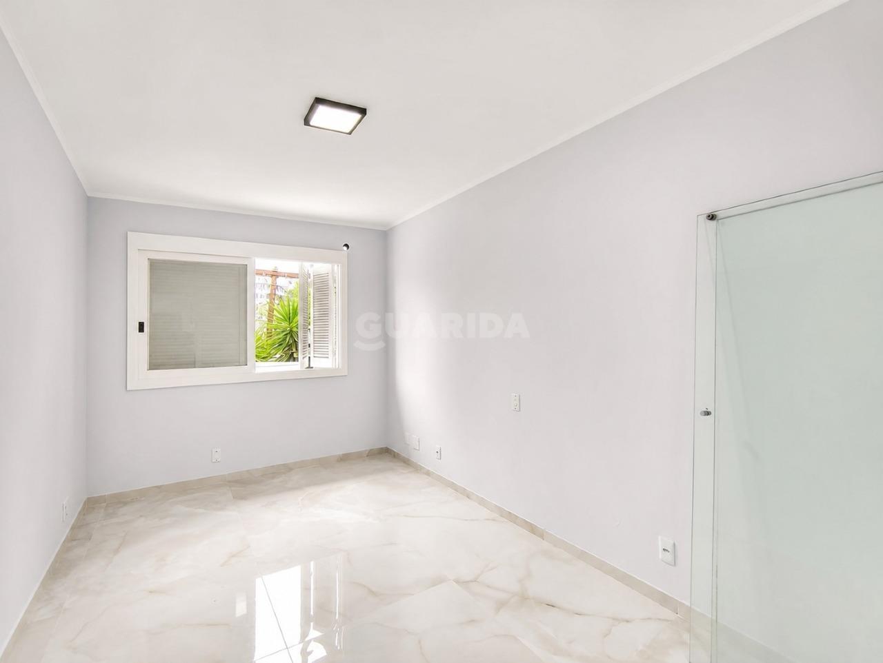 casa comercial para alugar em Rua João Berutti, 118 - foto 19