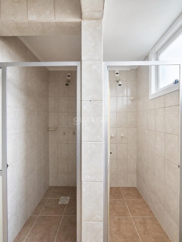 casa comercial para alugar em Rua João Berutti, 118 - foto 12