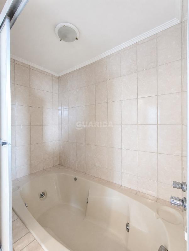 casa comercial para alugar em Rua João Berutti, 118 - foto 13