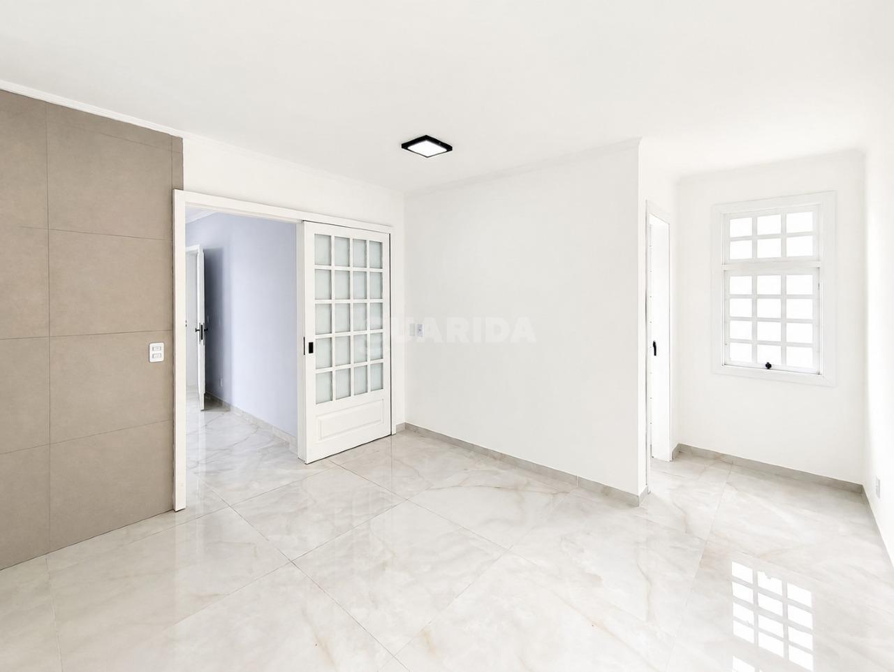 casa comercial para alugar em Rua João Berutti, 118 - foto 17