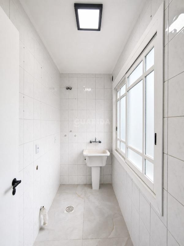 casa comercial para alugar em Rua João Berutti, 118 - foto 24
