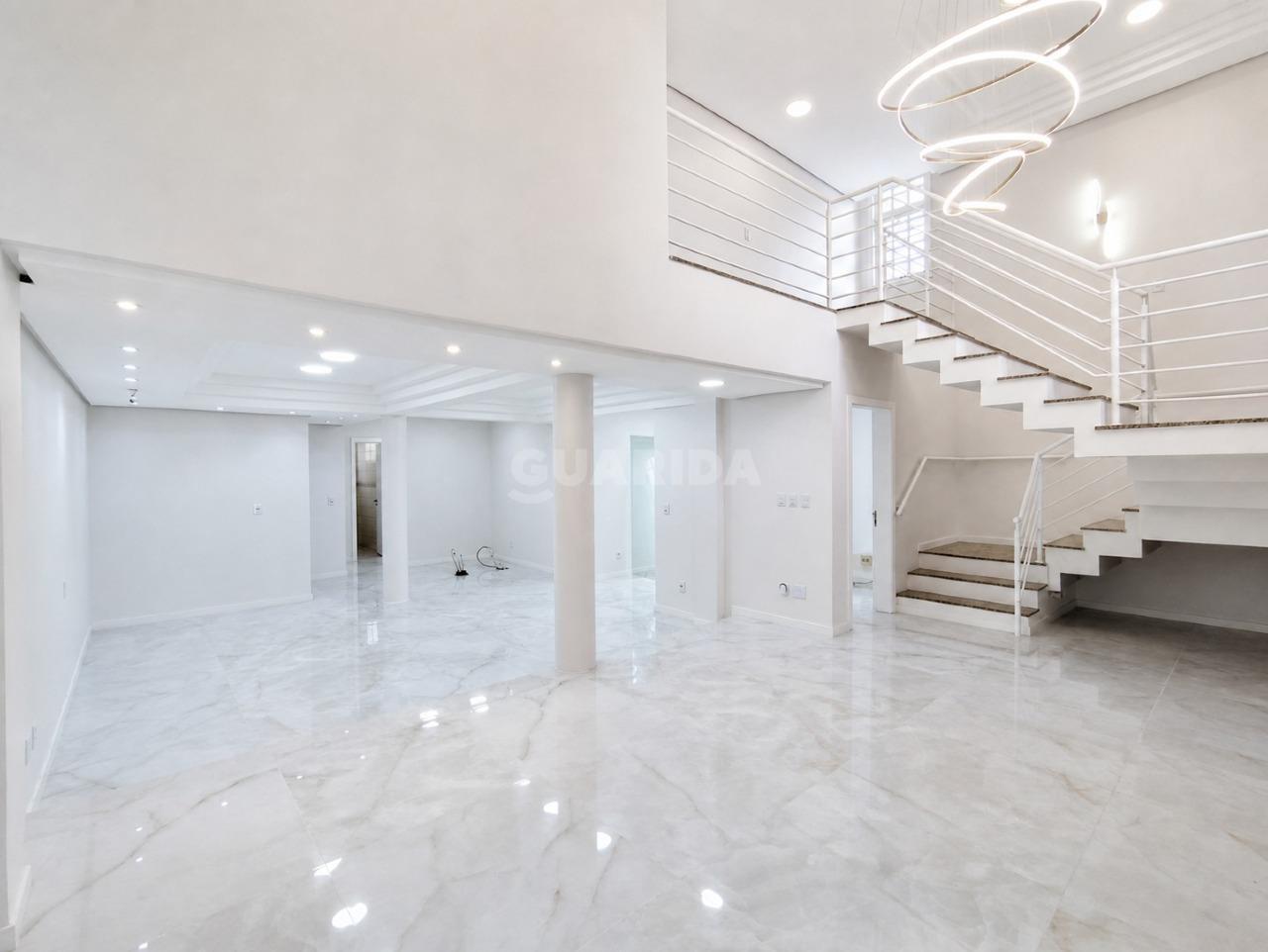 casa comercial para alugar em Rua João Berutti, 118 - foto 4