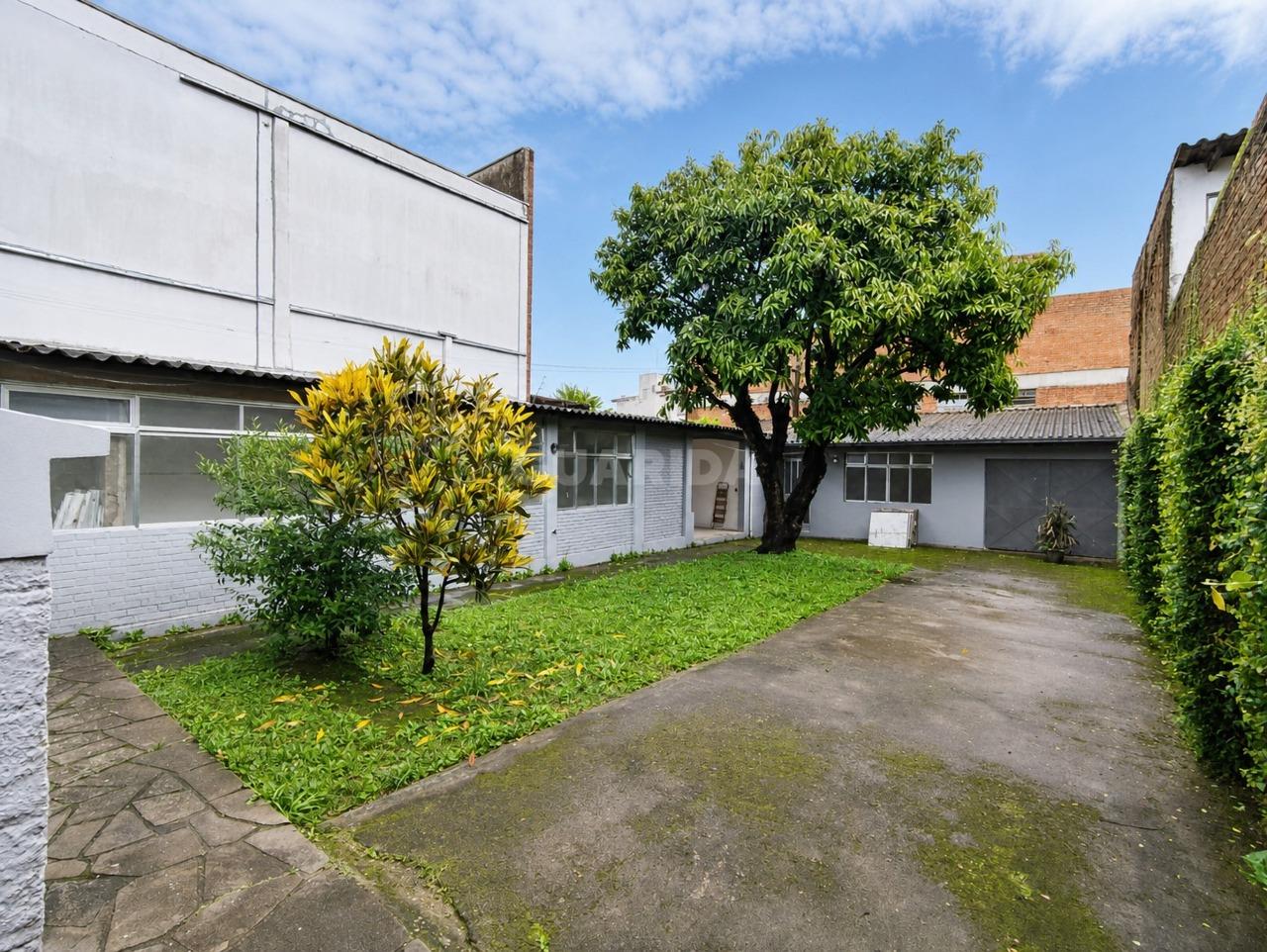 casa comercial para alugar em Rua João Berutti, 118 - foto 26