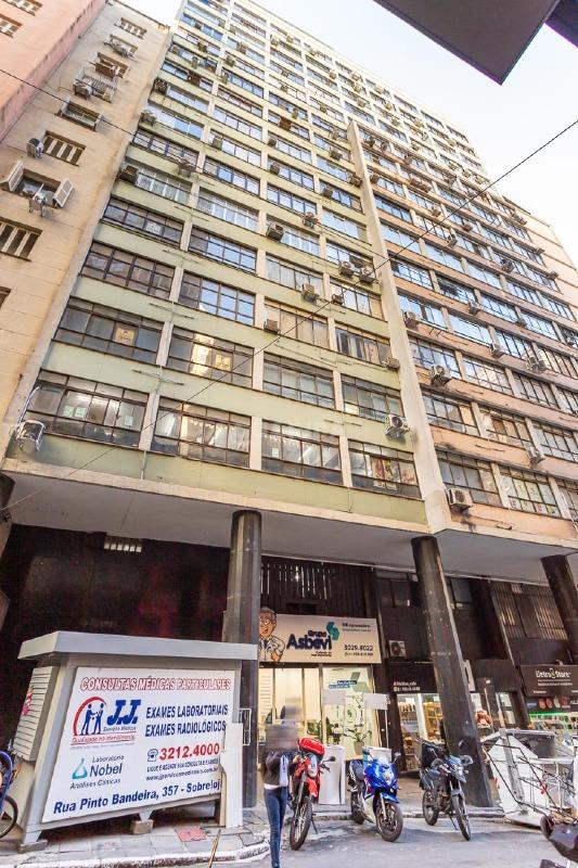 consultorio sala conjunto para alugar em Rua Vigário José Inácio, 547 - foto 19