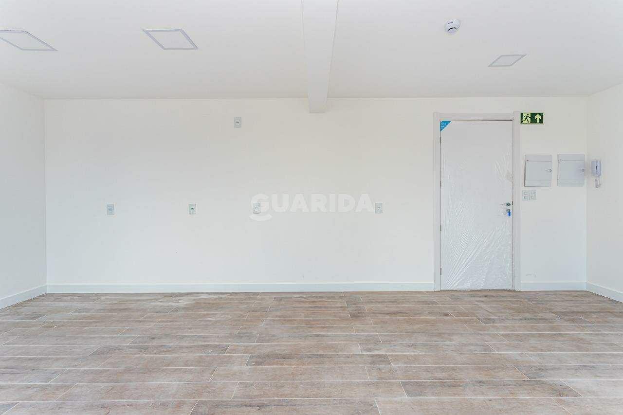 consultorio sala conjunto para alugar em Avenida Érico Veríssimo, 595 - foto 4